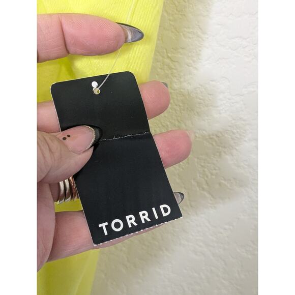 Torrid Classic Fit Yellow Everyday Tank Top Basics Layering Piece Womens Size 3X - Picture 5 of 9